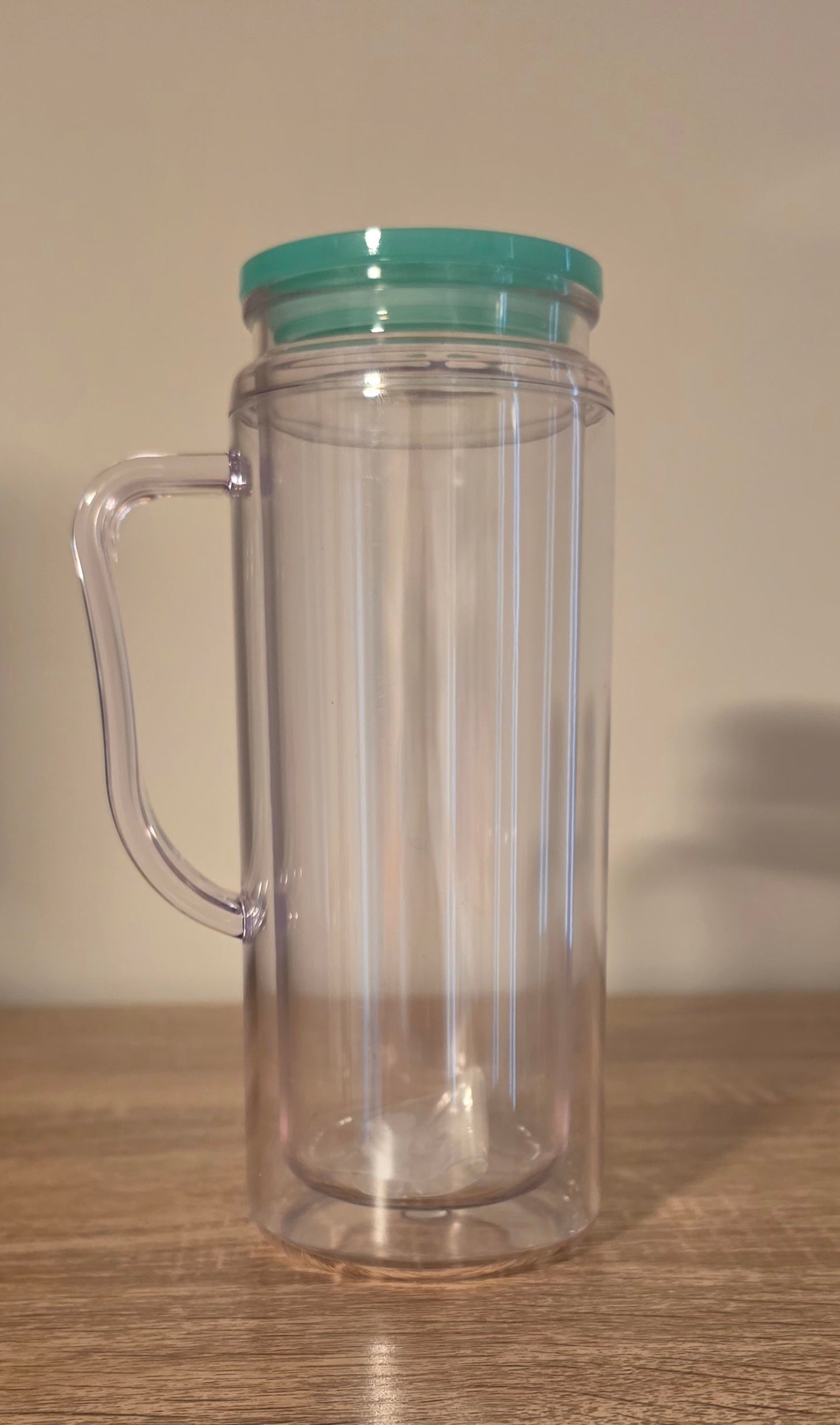 20oz Acrylic Snowglobe with Handle